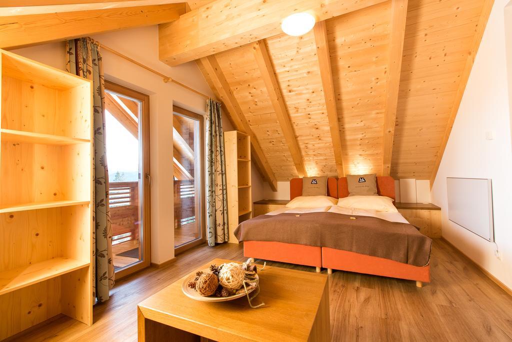 Ualm Untermarkter Alm Imst Esterno foto